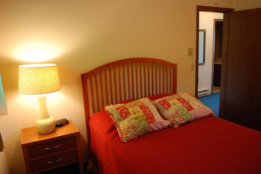 The Rushes Hotel Sturgeon Bay Ngoại thất bức ảnh